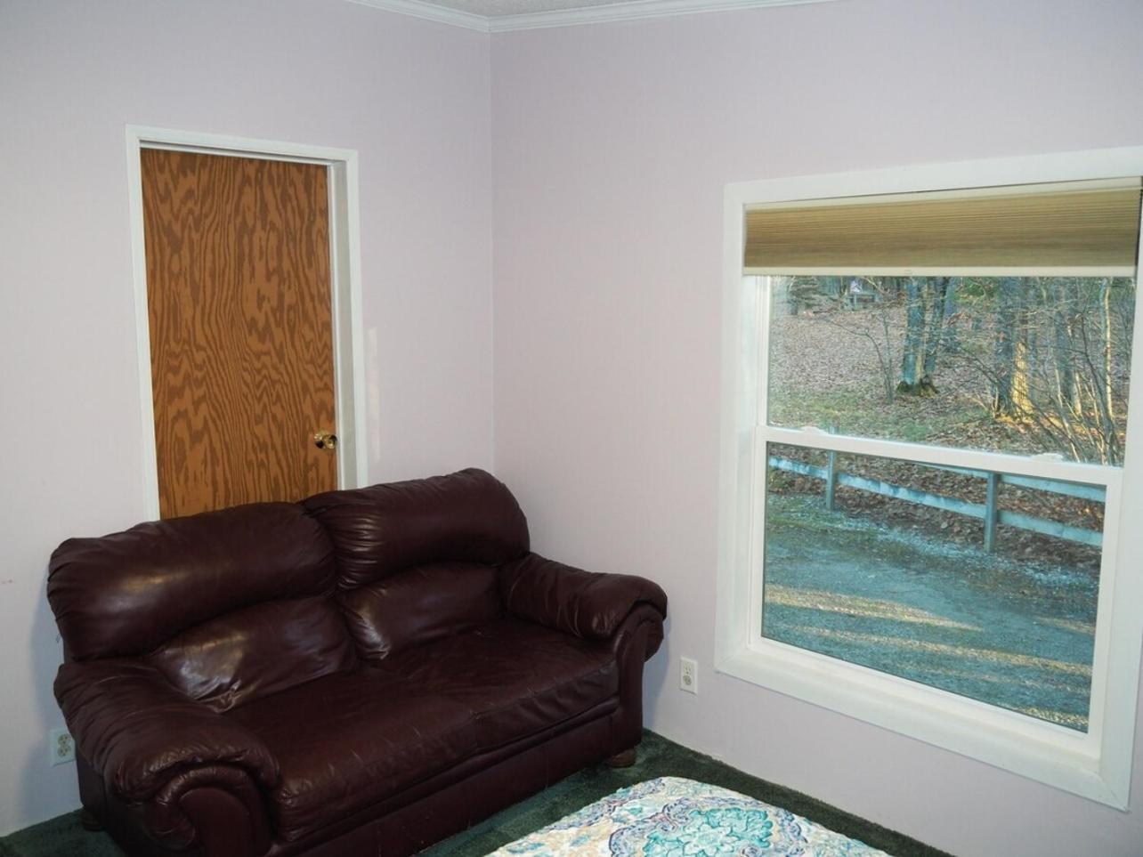 The Green Lake Getaway - Shared Lake Access! Interlochen 外观 照片